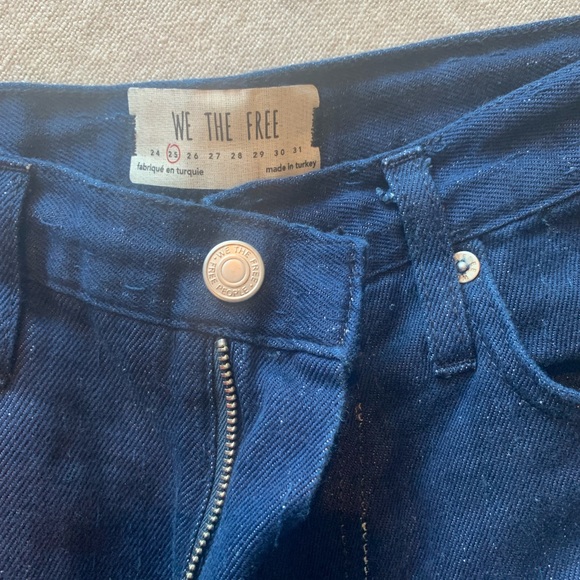 FREE PEOPLE Dark Denim Wide Legged Jeans NWOT - Picture 6 of 8